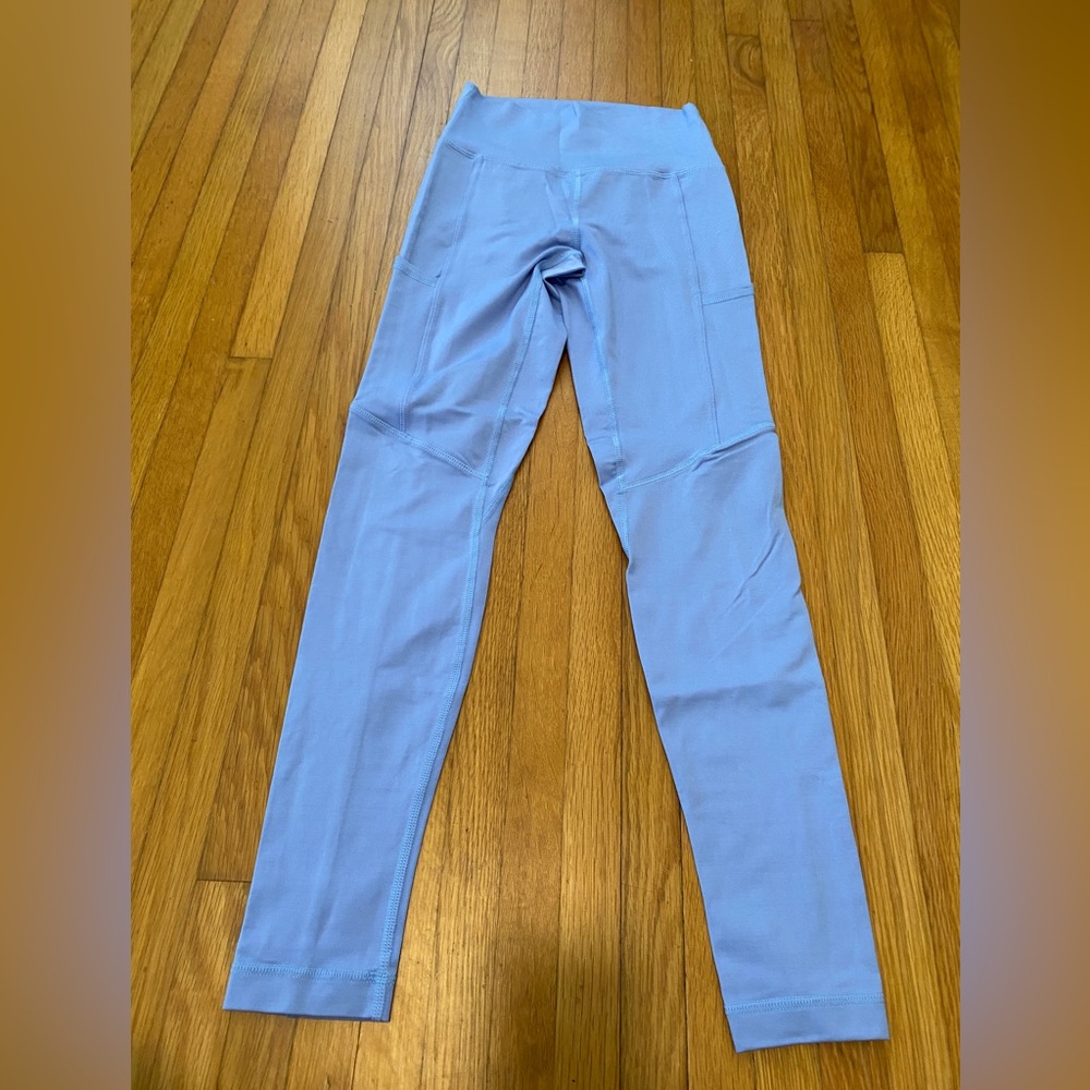 Jo+Jax Everyday Legging. AXS. Like new. Color: Iris.